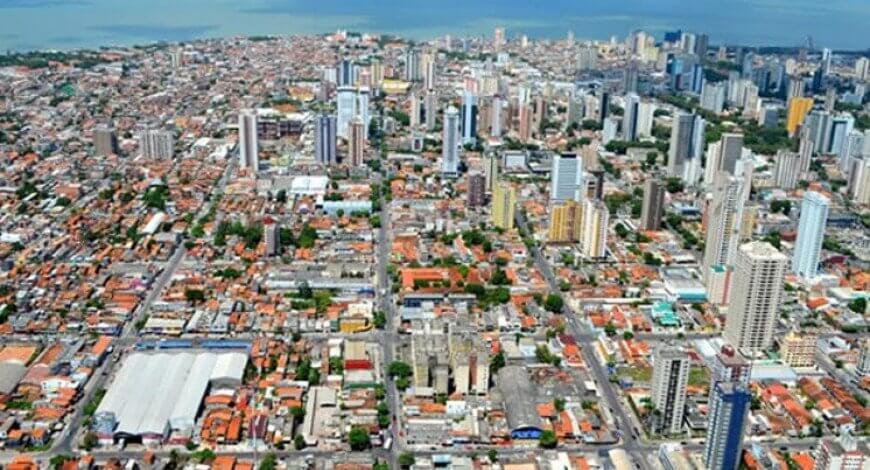 OUTDOOR EM MACAP&Aacute;